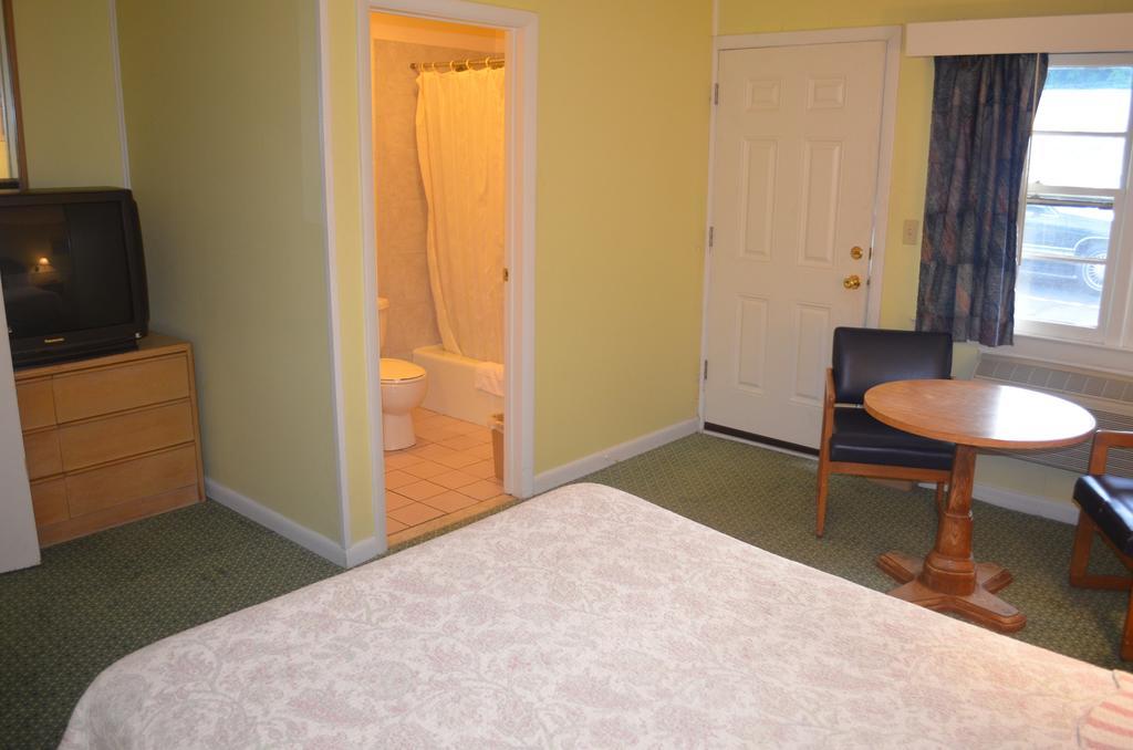 Clinton Motel Zewnętrze zdjęcie